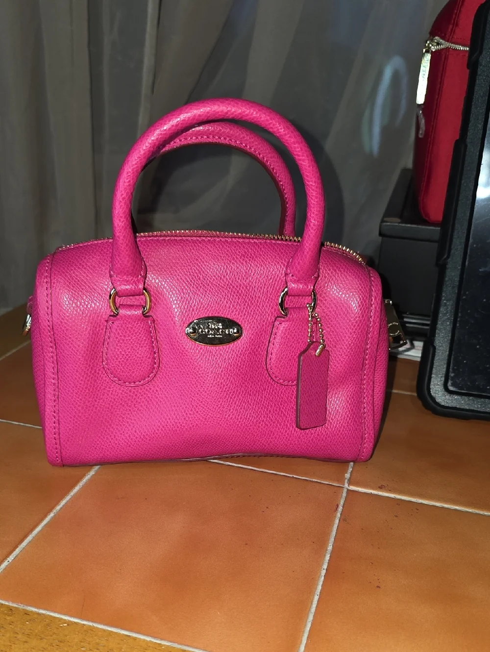 Coach Leather Mini Bennett Satchel Crossbody – Pink Ruby (Like New) - Picture 2 of 13